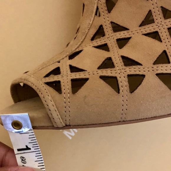 Michael Kors Open Toe “Ivy” Bootie, Tan size 9 - Picture 9 of 9